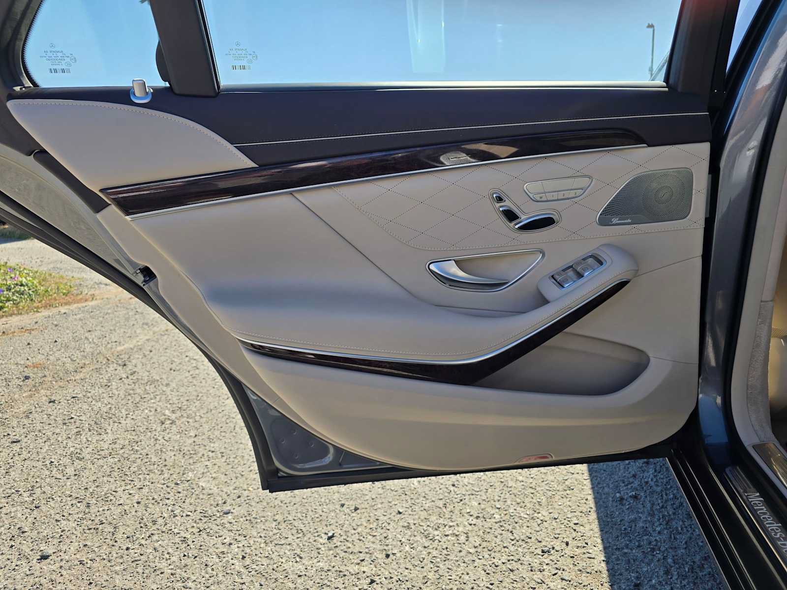Used 2019 Mercedes-Benz S 560 Sedan image 15