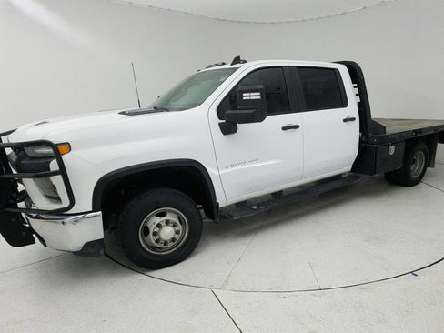 Used 2020 Chevrolet Silverado 3500 W/T w/ WT Convenience Package AWD/4WD image 3