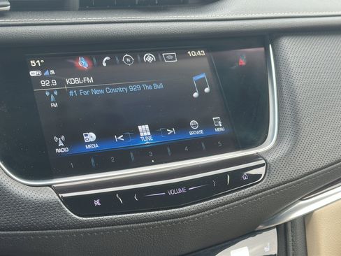 Used 2018 Cadillac XT5 Luxury w/ Driver Awareness Package image 27