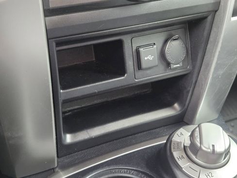 Used 2022 Toyota 4Runner SR5 Premium w/ Moonroof Package image 18