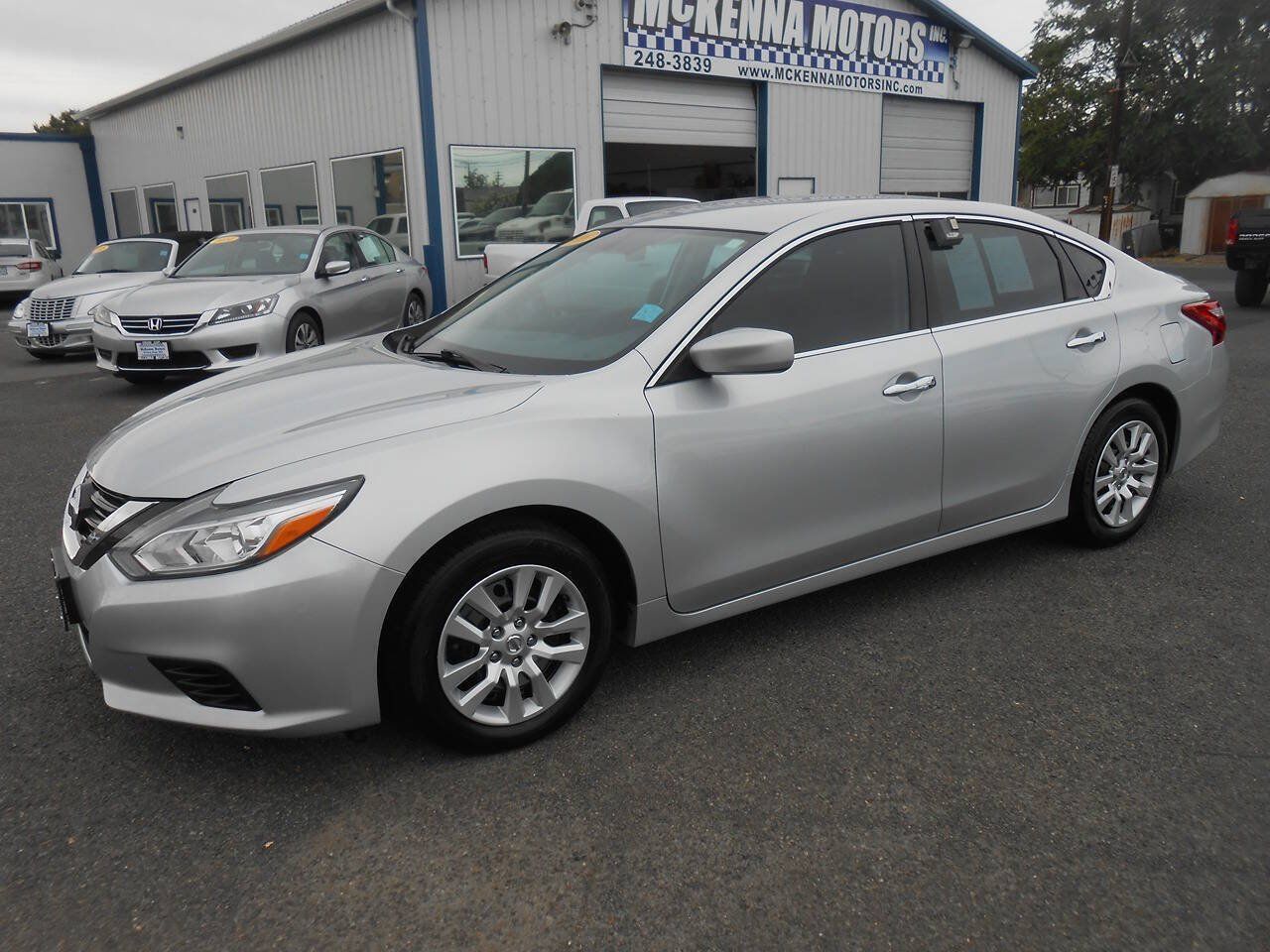 Used 2016 Nissan Altima 2.5 S w/ Power Driver Seat Package FWD image 5