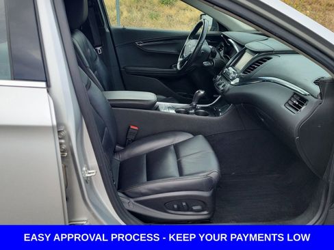 Used 2017 Chevrolet Impala LT w/ Leather Package image 8