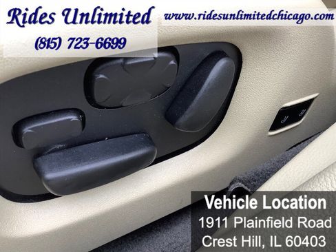 Used 2013 Ford Taurus Limited image 14