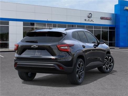 New 2026 Chevrolet Trax RS image 4