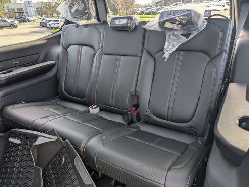 New 2026 Jeep Grand Wagoneer Limited image 26