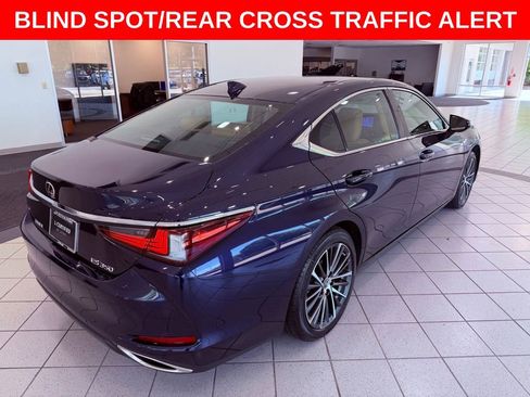 Certified 2025 Lexus ES 350 w/ Premium Package FWD image 7