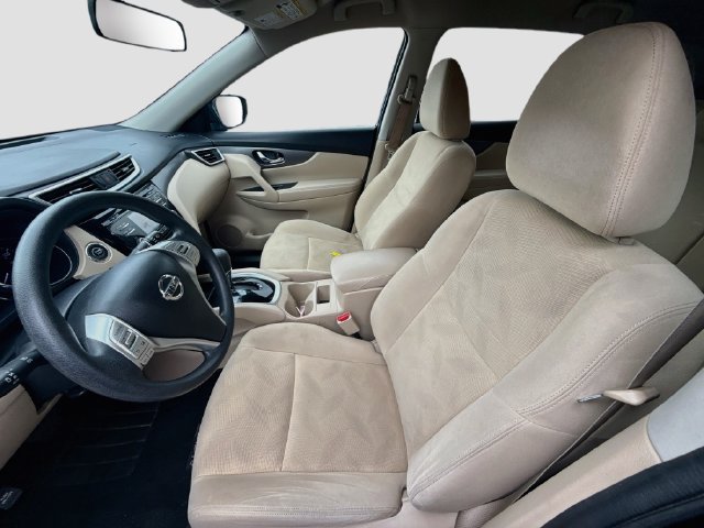 Used 2016 Nissan Rogue SV AWD/4WD image 24