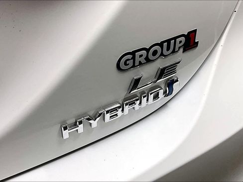 Used 2023 Toyota Camry LE image 10