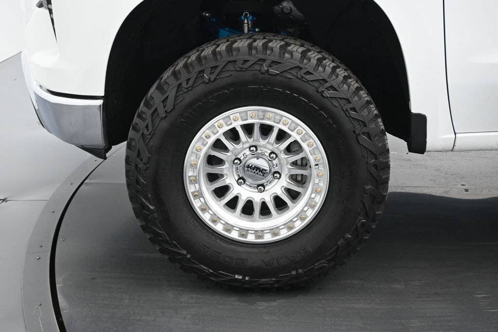 Used 2023 Chevrolet Silverado 1500 LT RWD image 24