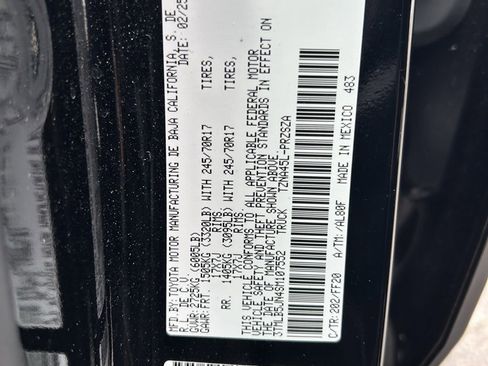 Certified 2025 Toyota Tacoma SR5 image 25