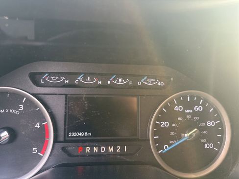 Used 2017 Ford F250 XLT w/ XLT Value Package image 7