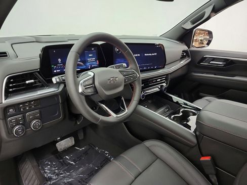 Used 2026 Chevrolet Tahoe RST w/ RST Capability Package AWD/4WD image 12