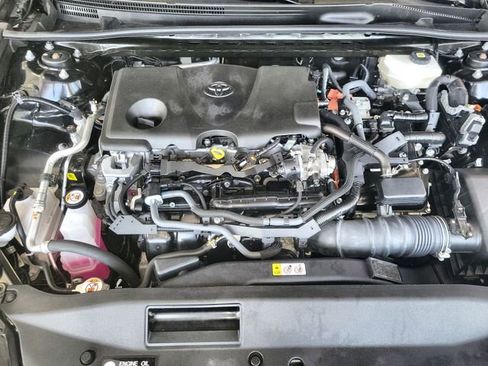 Used 2025 Toyota Camry LE FWD image 25