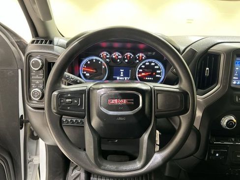 Used 2023 GMC Sierra 3500 Pro w/ Convenience Package image 10