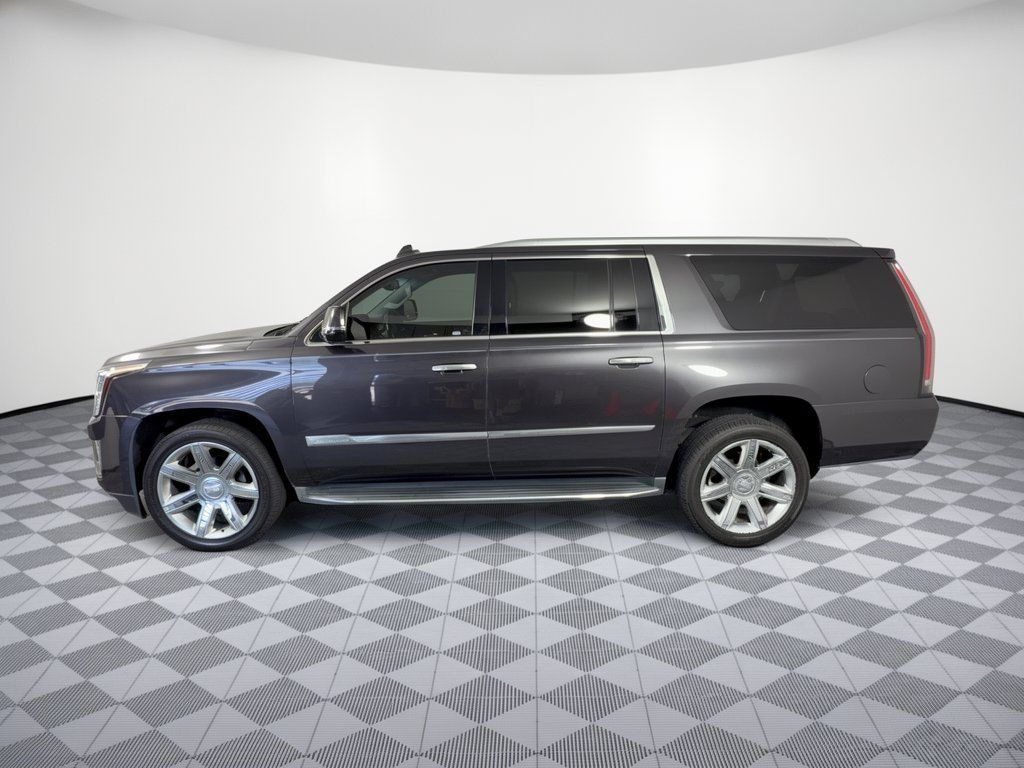 Used 2016 Cadillac Escalade ESV Premium RWD image 2