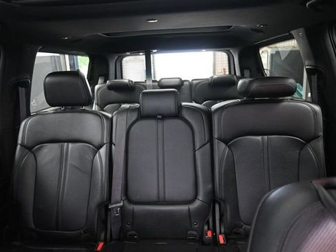 Used 2024 Jeep Wagoneer Series II AWD/4WD image 42