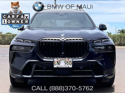 Used 2024 BMW X7 xDrive40i w/ M Sport Package AWD/4WD image 3