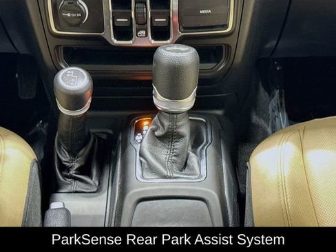 Used 2021 Jeep Wrangler Unlimited Sport image 24