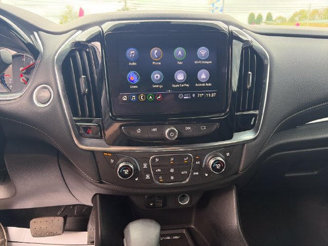 Used 2023 Chevrolet Traverse Premier w/ LPO, Floor Liner Package AWD/4WD image 18