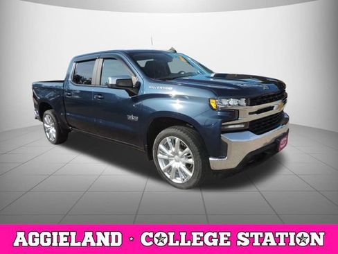 Used 2020 Chevrolet Silverado 1500 LT w/ Texas Edition image 3