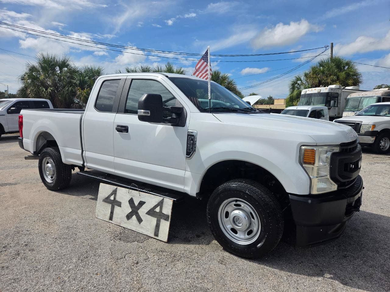 Used 2022 Ford F250 XL w/ Power Equipment Group AWD/4WD image 3