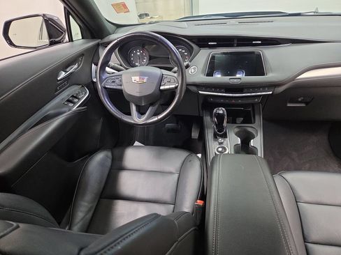 Used 2023 Cadillac XT4 Premium Luxury w/ Technology Package AWD/4WD image 14