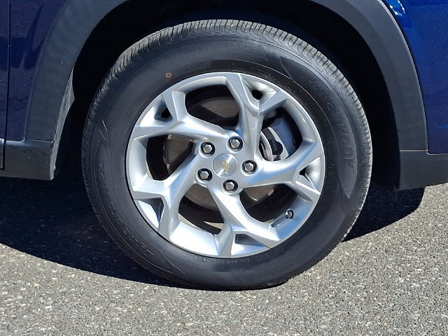 Used 2024 Chevrolet Trax LS w/ LS Convenience Package FWD image 29