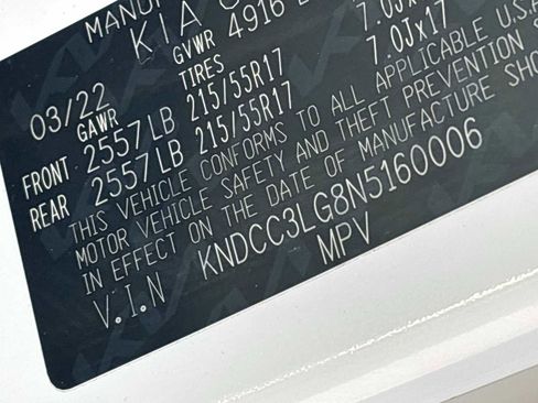 Used 2022 Kia Niro EX image 25