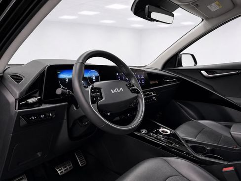 Used 2023 Kia Niro Wave w/ Wave Preserve Package FWD image 13