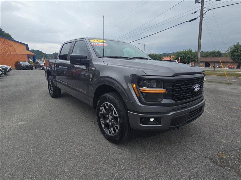 Used 2024 Ford F150 STX AWD/4WD image 7