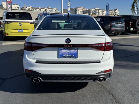 New 2026 Volkswagen Jetta GLI Autobahn image 9