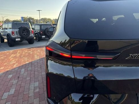 Used 2023 BMW XM AWD/4WD image 10