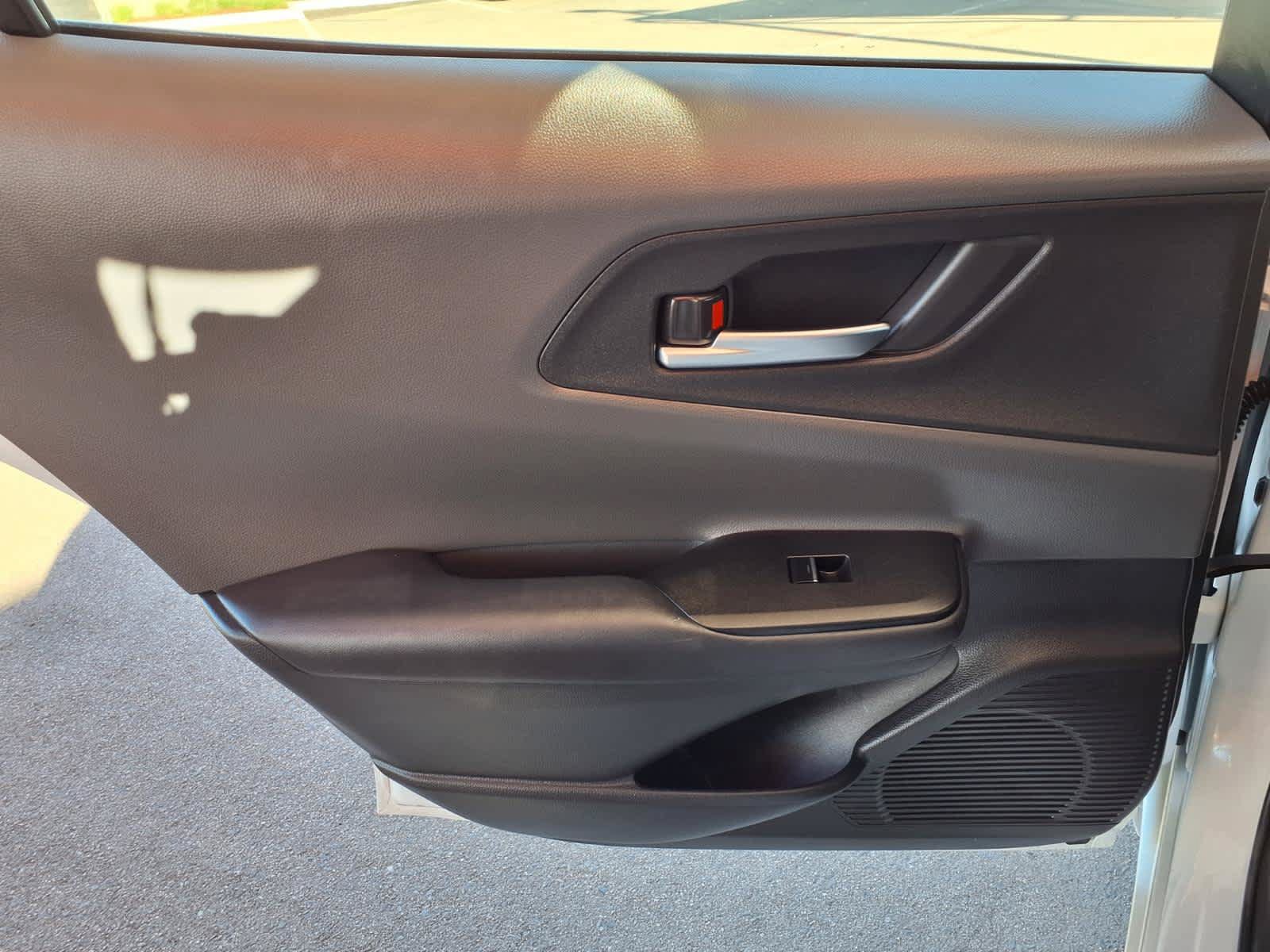 Certified 2026 Toyota Prius XLE FWD image 10