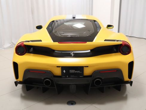 Certified 2019 Ferrari 488 Pista Coupe RWD image 4