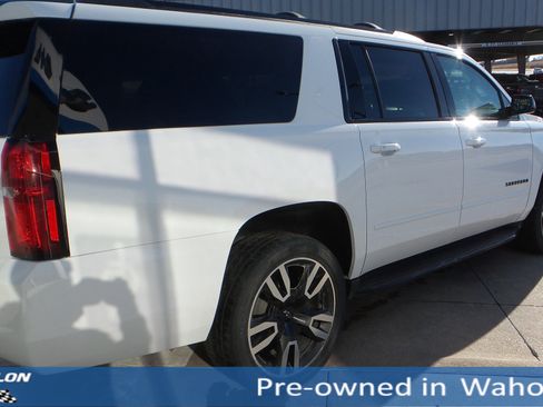 Used 2019 Chevrolet Suburban Premier image 5