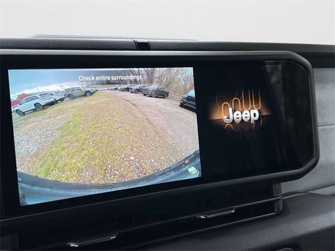 New 2026 Jeep Gladiator Sport image 30