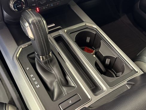 Certified 2018 Ford F150 Raptor w/ Equipment Group 802A Luxury image 23