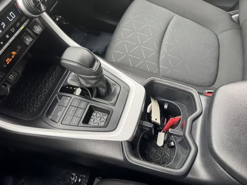Certified 2025 Toyota RAV4 XLE w/ Convenience Package AWD/4WD image 16