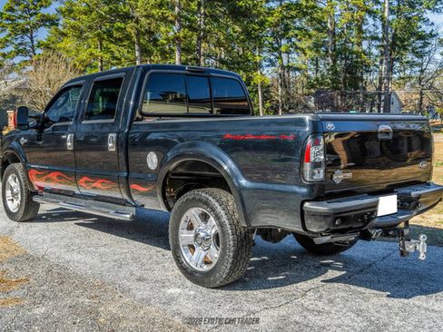Used 2005 Ford F350 Harley-Davidson image 6