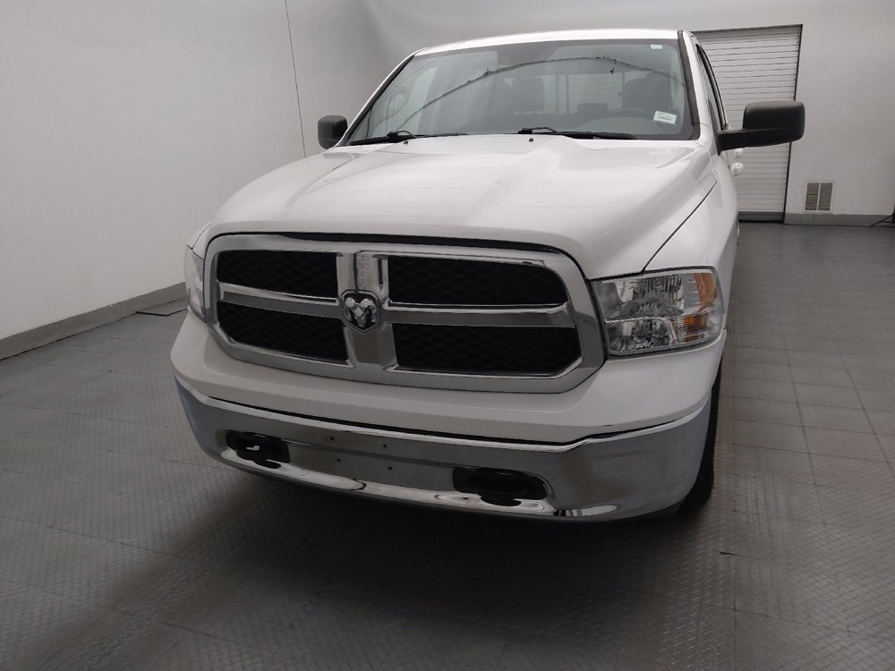 Used 2019 RAM 1500 Classic SLT w/ Protection Group AWD/4WD image 15