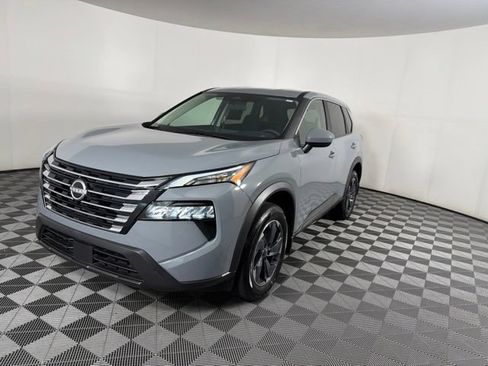 Certified 2026 Nissan Rogue SV FWD image 19