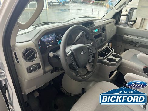 New 2026 Ford E-450 and Econoline 450 Super Duty w/ Interior Upgrade Package image 8