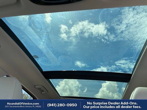 Certified 2024 Hyundai Tucson Limited FWD image 4
