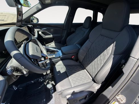 New 2026 Audi SQ5 Premium Plus AWD/4WD image 10