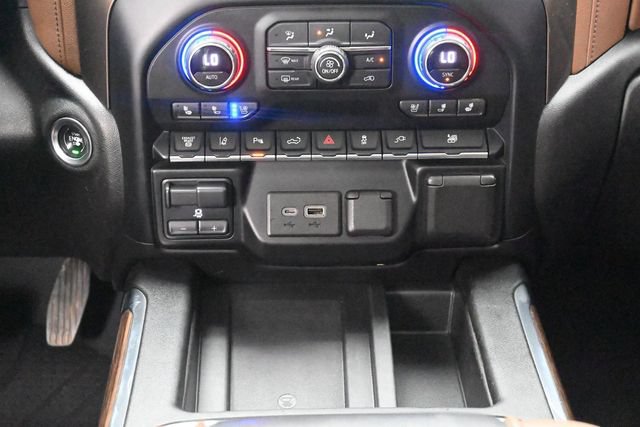 Used 2021 Chevrolet Silverado 3500 High Country w/ Snow Plow Prep/Camper Package AWD/4WD image 24
