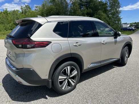 Used 2023 Nissan Rogue Platinum w/ Platinum Premium Package AWD/4WD image 5