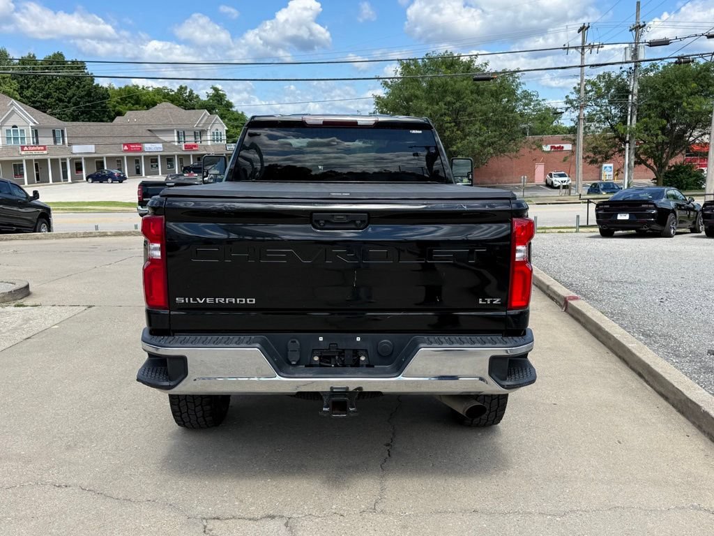 Used 2020 Chevrolet Silverado 2500 LTZ w/ Z71 Off-Road Package AWD/4WD image 7