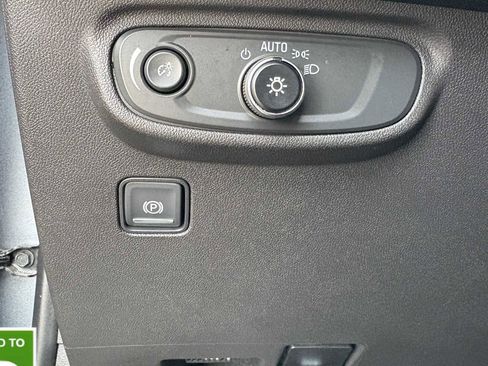 Used 2021 GMC Terrain SLE w/ Driver Convenience Package image 18