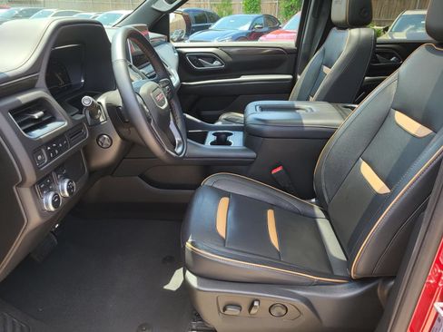 Used 2022 GMC Yukon XL AT4 AWD/4WD image 23