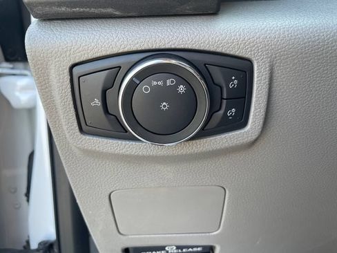 Used 2021 Ford F250 XL w/ Power Equipment Group AWD/4WD image 25